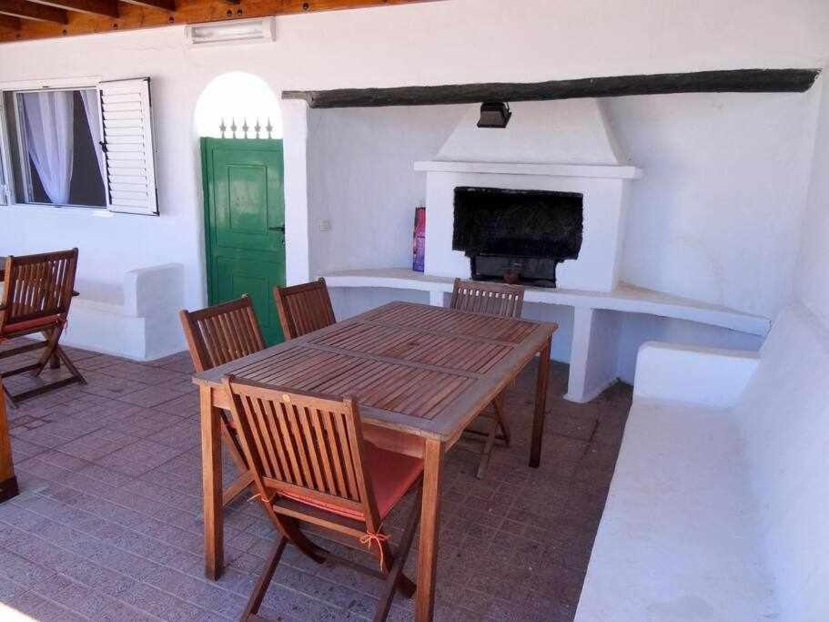 Casa Descanso Con Jacuzzi En Playa Quemada Exterior foto